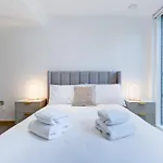 Paddington Apartment