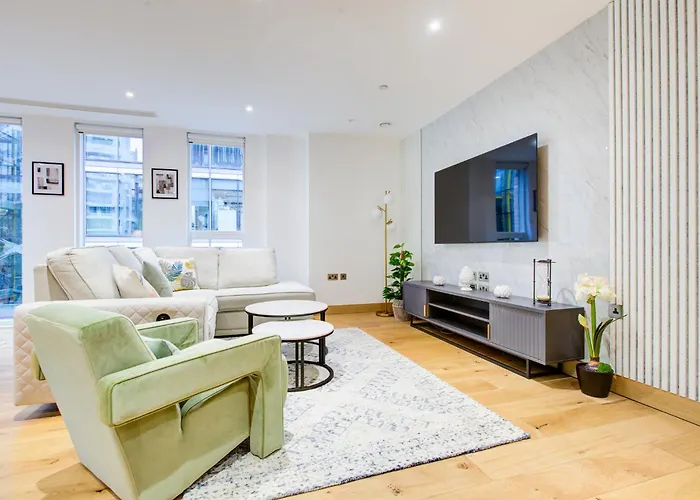 Paddington Apartment